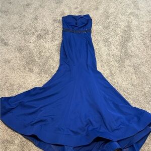 Elegant Blue Strapless Dress
